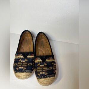Montana Shoes Womens 9.5 Loafer Flats Jute Slip On Artisan Crafted Aztec
